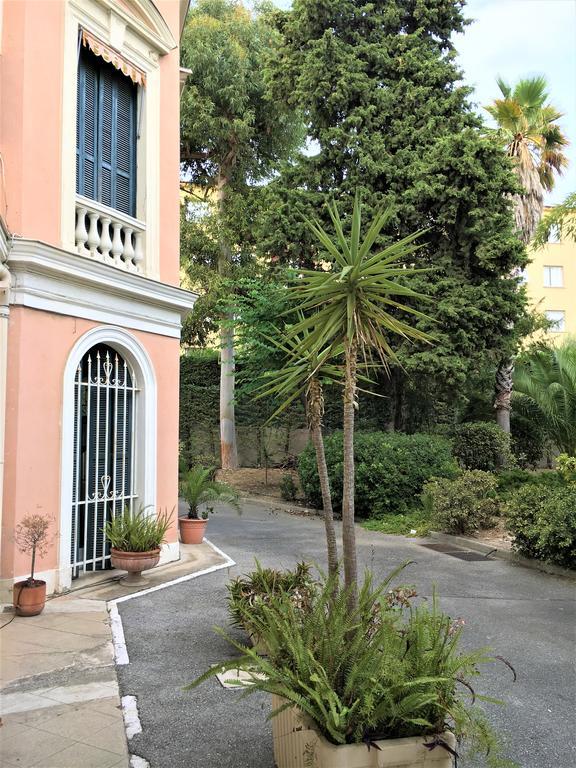 Apartment Villa Anahit Nizza Kültér fotó