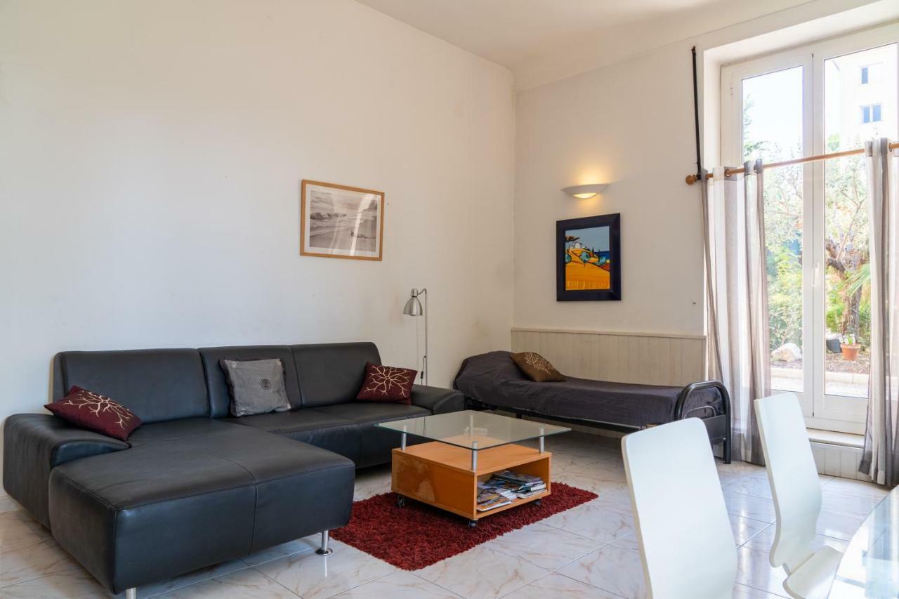 Apartment Villa Anahit Nizza Kültér fotó